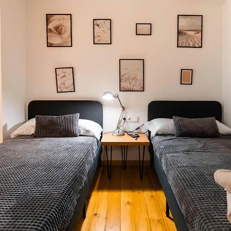 Letsmalaga - Duplex En El Centro Con Jacuzzi * Malaga