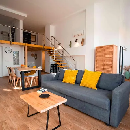 Letsmalaga - Duplex En El Centro Con Jacuzzi Malaga